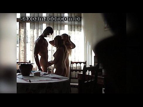 ❤️ Zanmi sèks envite yon nonm jeyan ak yon triyo avè l ' ️❌ Videyo pònografi nan pònografi ht.hentaibar-com.ru ️❤